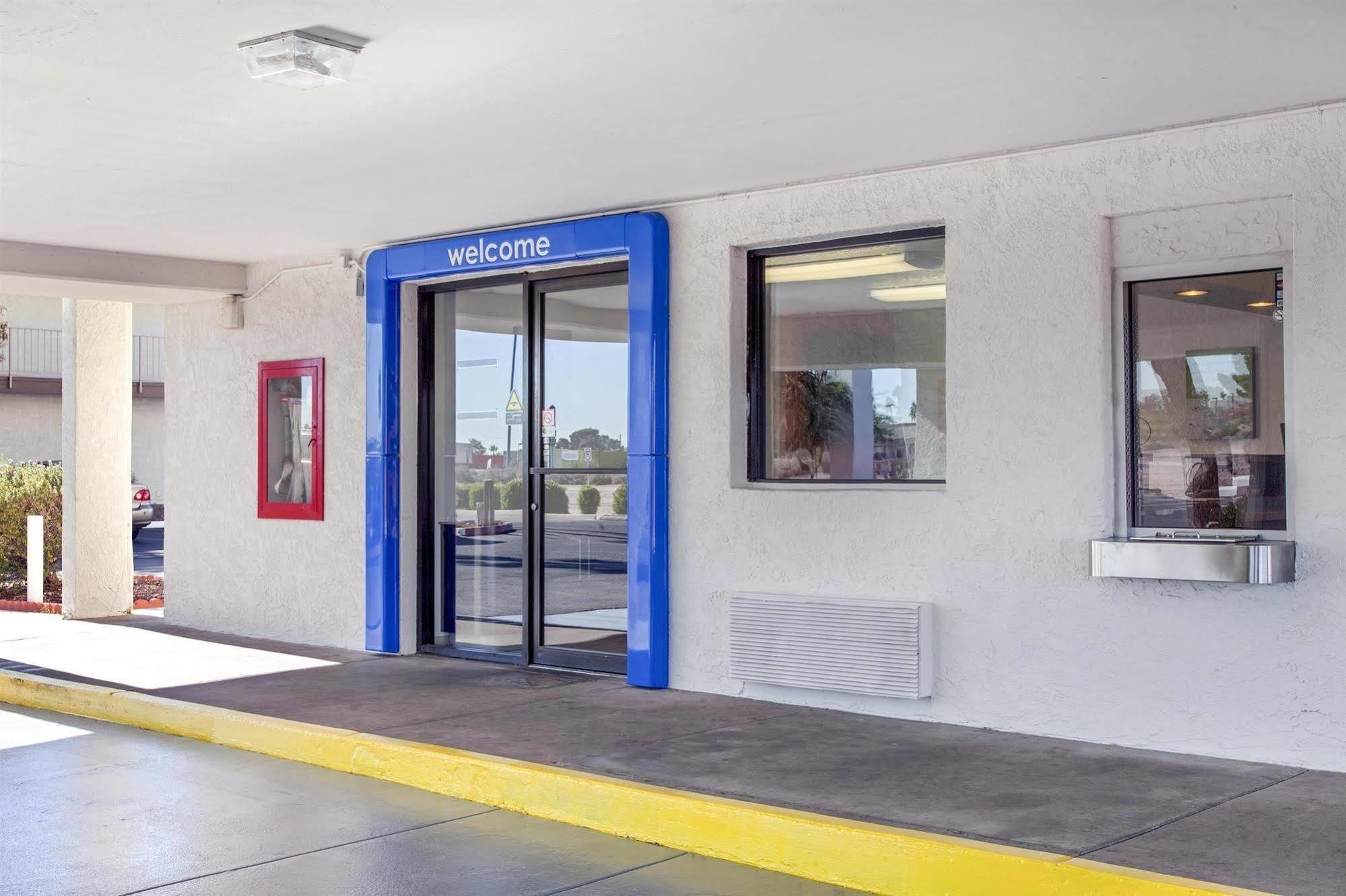 Phoenix Inn Dış mekan fotoğraf